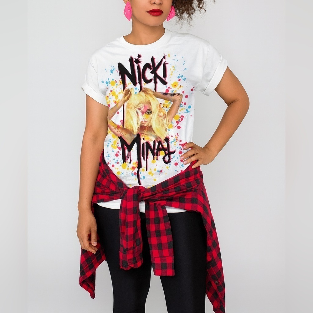 Nicki Minaj 2012 Concert Tour 100% Cotton Pre-shrunk Ringspun Tee Shirt Top S